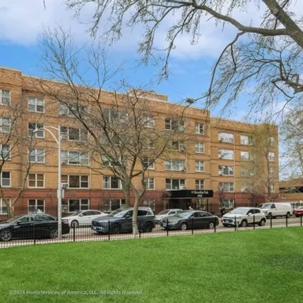 Buy this 1 bed condo on 4900 North Marine Drive in Chicago, IL 60640