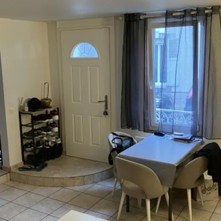 Rent this 2 bed apartment on 55 Avenue du Général Gallieni in 10300 Sainte-Savine, France