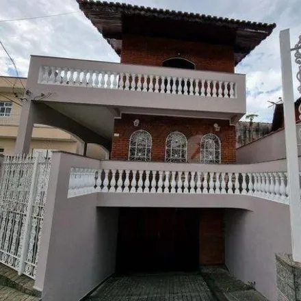 Buy this 3 bed house on Avenida Dom José Gaspar in Jardim Anchieta, Mauá - SP