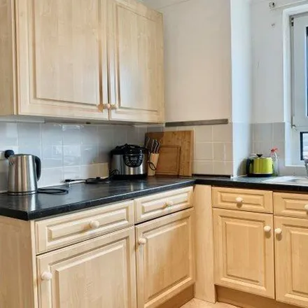 Rent this 3 bed apartment on St Andrews Road in Portsmouth, PO5 1ER
