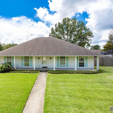 Buy this 4 bed house on 14546 Shenandoah Avenue in Woodlawn, East Baton Rouge Parish