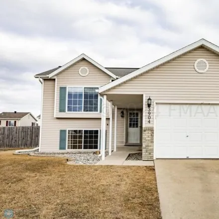 Buy this 4 bed house on 3386 39th Avenue South in Fargo, ND 58104