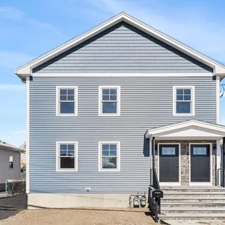 Rent this 2 bed apartment on 38 Franklin Street in Winthrop Beach, Winthrop