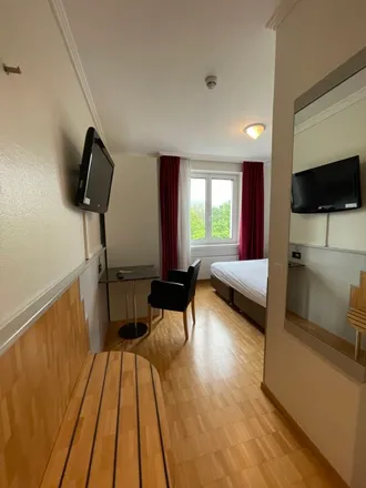Rent this studio apartment on Schaffhauserstrasse 137 in 8057 Zurich, Switzerland