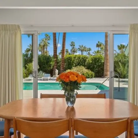 Image 8 - 692 North High Road, Palm Springs, CA 92262, USA - House for sale