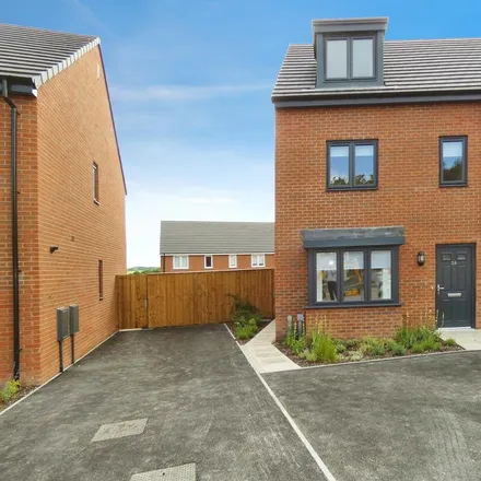 Rent this 3 bed duplex on Frank Berry Otter in Coney Green Road, Danesmoor