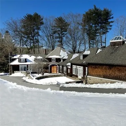 Buy this 5 bed house on 224 Chestnut Ridge Road in Village/Mount Kisco, NY 10549