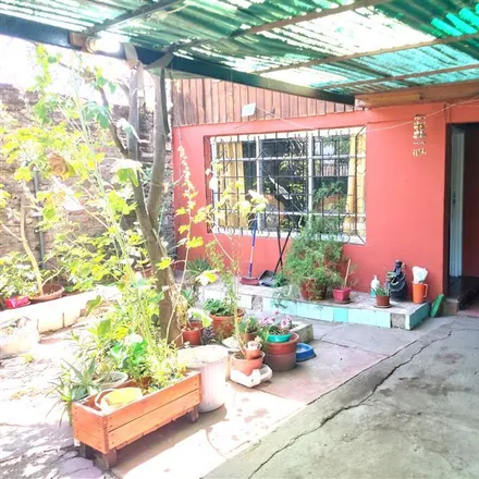 Buy this 6 bed house on El Chiri in Hipólito Salas, 901 0290 Cerro Navia