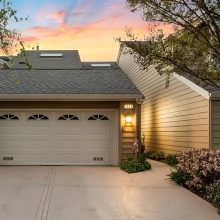 Buy this 3 bed house on 1971 Stratton Circle in Walnut Creek, CA 94598