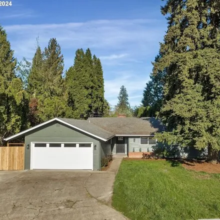 Buy this 4 bed house on 5790 Southwest Taralynn Avenue in Beaverton, OR 97005