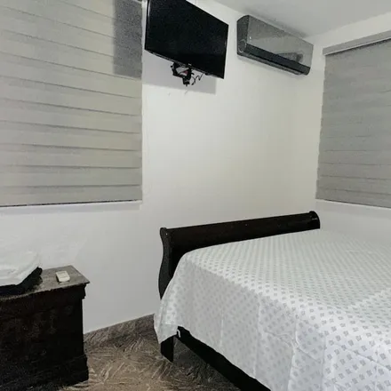 Rent this 4 bed apartment on Puerto Rico in Calle Puerto México, Miramar