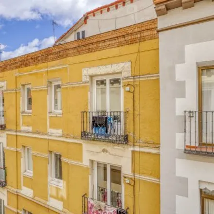 Image 5 - Calle del Molino de Viento, 28004 Madrid, Spain - Apartment for rent