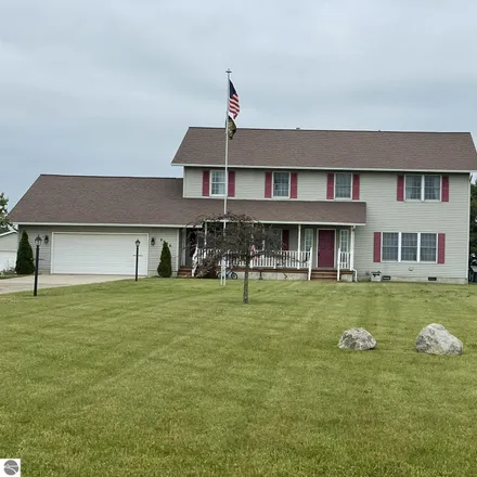 Buy this 5 bed house on 899 Pleasant in Mount Pleasant, MI 48858