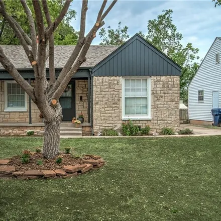 Buy this 2 bed house on 2113 Northwest 34th Street in Oklahoma City, OK 73112
