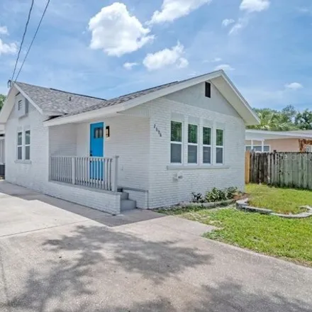 Rent this 4 bed house on 2630 West Henry Avenue in Al Dana Park, Tampa