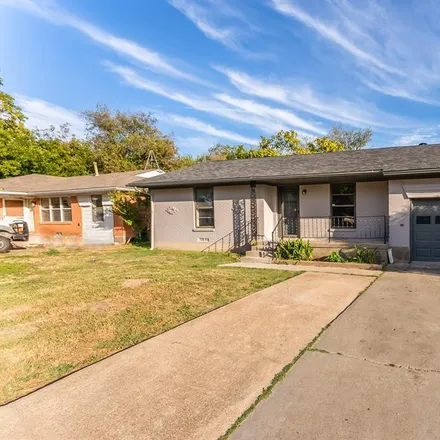 Buy this 3 bed house on 1500 Crestridge Street in Mesquite, TX 75149