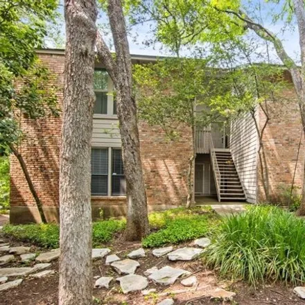 Buy this 2 bed condo on 3777 Ranch Road 2222 in Austin, TX 78731