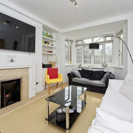 Rent this 2 bed apartment on 10 Pembroke Road in London, W8 6NT
