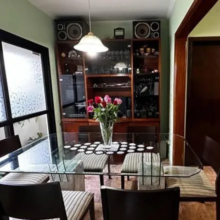 Buy this 3 bed apartment on Rua dos Bandeirantes in Bocaina, Mauá - SP