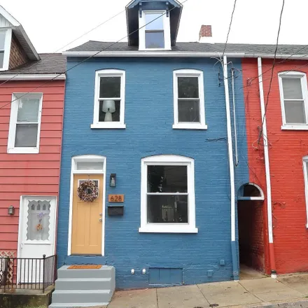 Buy this 3 bed townhouse on 628 Poplar Street in Lancaster, PA 17603