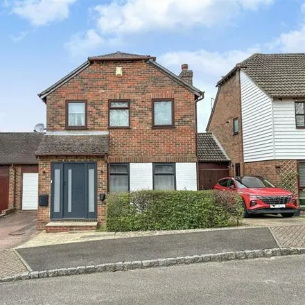 Buy this 3 bed house on St Peter in Button Lane, Otham