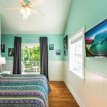 Rent this 5 bed house on Key West