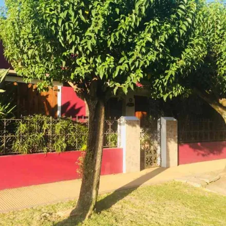 Buy this 2 bed house on Cartagena 216 in Partido de Morón, B1708 FEU Castelar