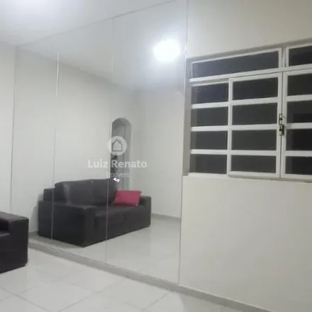 Rent this 3 bed house on Rua Resedá in Santa Efigênia, Belo Horizonte - MG