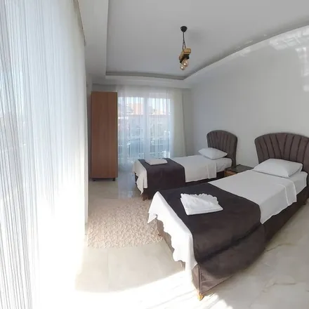 Rent this 4 bed house on Ortaca Belediyesi in Atatürk Bulvarı 105, 48600 Ortaca