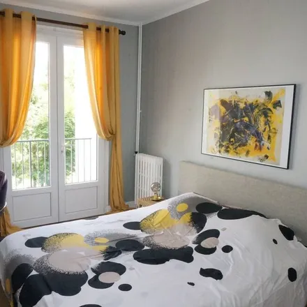 Image 5 - Tours, Indre-et-Loire, France - Apartment for rent