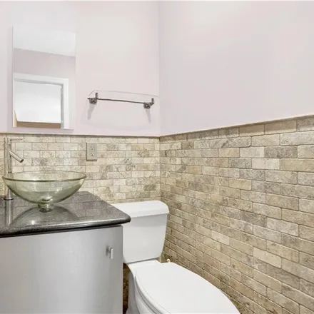 Image 5 - 1137 85th Street, New York, NY 11228, USA - Townhouse for sale