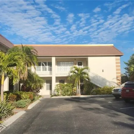 Buy this 1 bed condo on 349 Island Way in Clearwater, FL 33767
