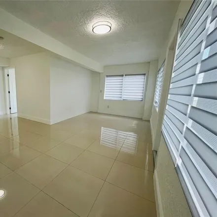 Image 8 - 445 Northeast 171st Street, North Miami Beach, FL 33162, USA - House for rent