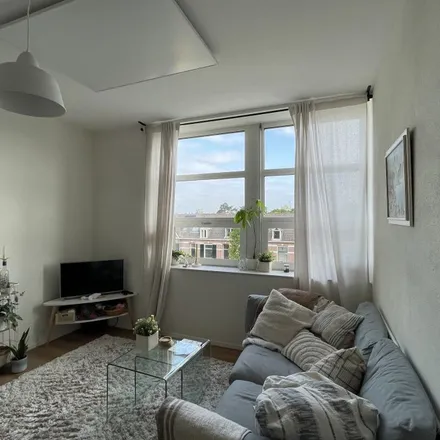 Rent this 2 bed apartment on Gulf Snipperlingsdijk in Snipperlingsdijk 48, 7417 BK Deventer