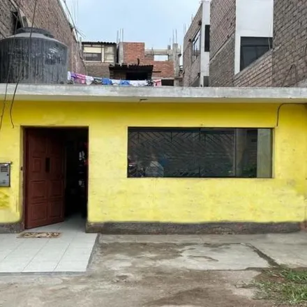Buy this 2 bed house on Avenida Túpac Amaru in Carabayllo, Lima Metropolitan Area 15318