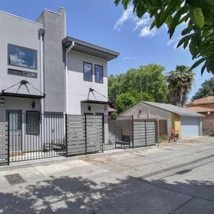 Buy this 2 bed house on Victorian Alley in Sacramento, CA 95818