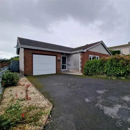 Buy this 4 bed house on Finch Close in Pennar, SA72 6QQ