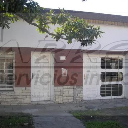 Buy this 2 bed house on 89 - Doctor Ramón Carrillo 3049 in Villa Yapeyú, 1650 San Andrés