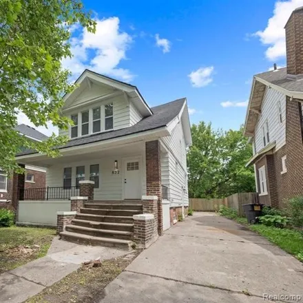 Buy this 3 bed house on 880 Algonquin Street in Detroit, MI 48215