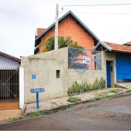 Buy this 2 bed house on Rua Nossa Senhora de Fátima in Vila Antártica, Botucatu - SP