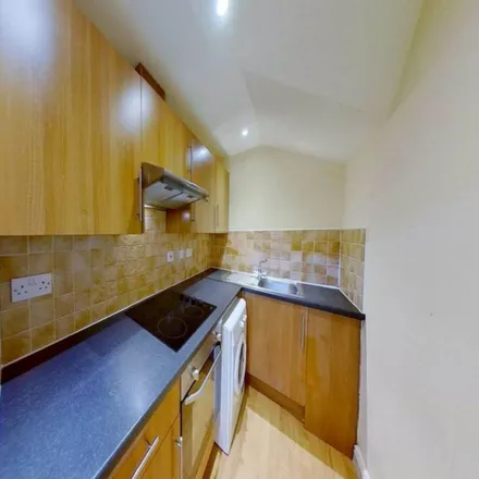 Rent this 3 bed apartment on 51 Crwys Road in Cardiff, CF24 4ND
