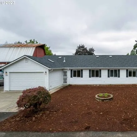 Buy this 6 bed house on 2809 22nd Avenue in Forest Grove, OR 97116