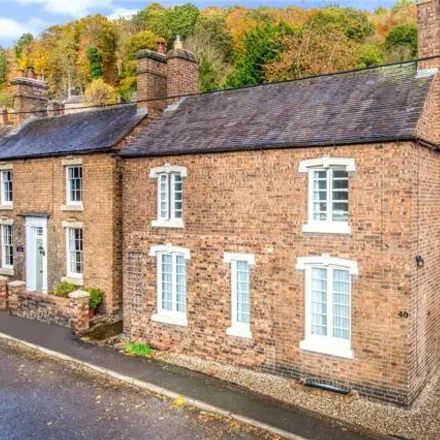 Buy this 3 bed house on AGA Rayburn in Wellington Road, Coalbrookdale