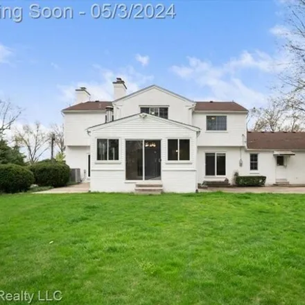 Image 7 - 589 Kingsley Trail, Bloomfield Hills, MI 48304, USA - House for sale
