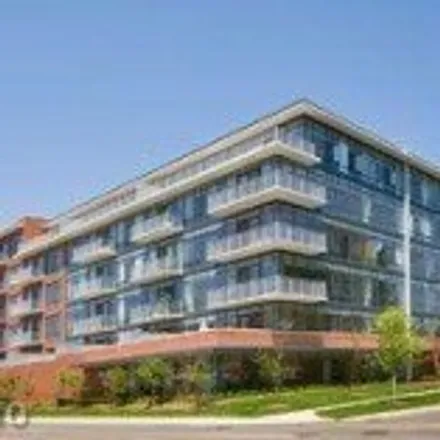 Rent this 2 bed condo on 522 East 11 Mile Road in Royal Oak, MI 48067