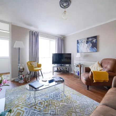 Image 4 - Leysdale Close, Leicester, LE4 0PP, United Kingdom - House for sale