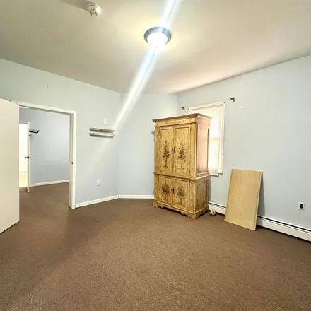 Rent this 3 bed apartment on 44 Grant Avenue in Kearny, NJ 07032