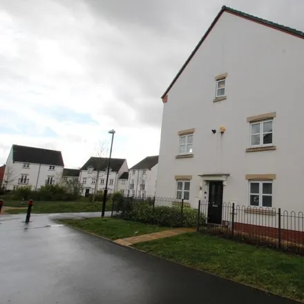 Rent this 3 bed townhouse on 27 Grenadier Drive in Coventry, CV3 1NP
