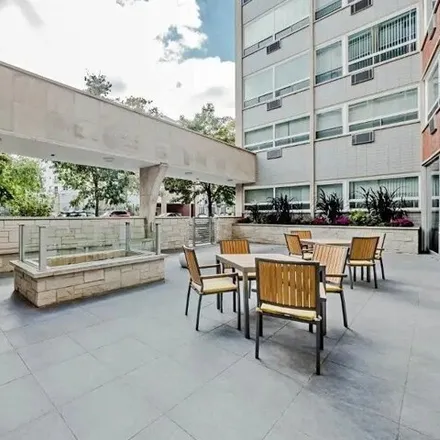 Image 3 - Presidential Apartments, 804 Hinman Avenue, Evanston, IL 60202, USA - House for rent