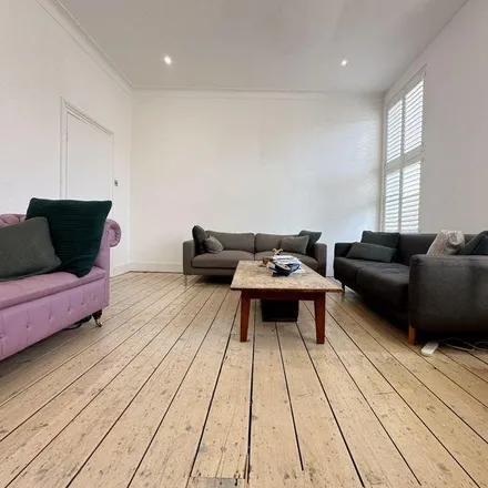 Image 2 - 17 Norwich Road, London, E7 9JJ, United Kingdom - Duplex for rent